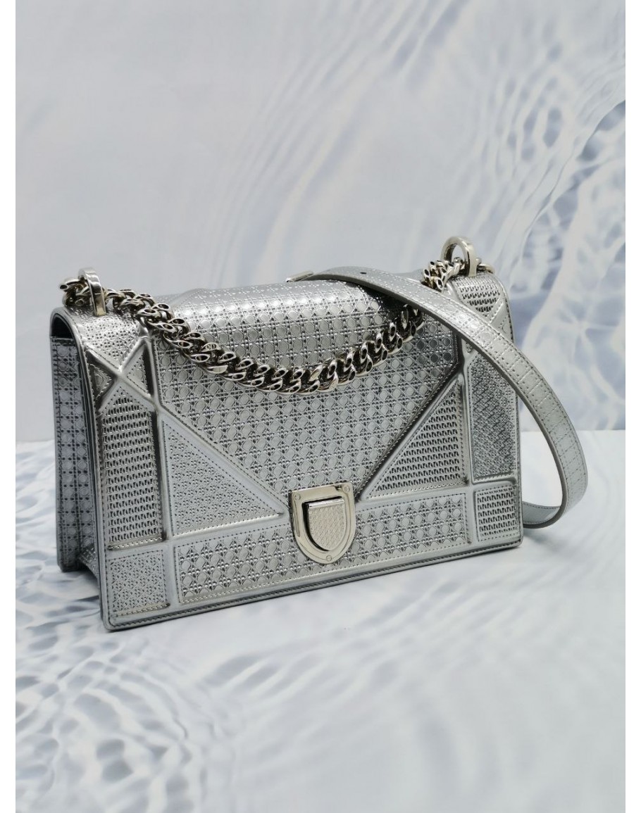 Dior diorama bag silver hotsell